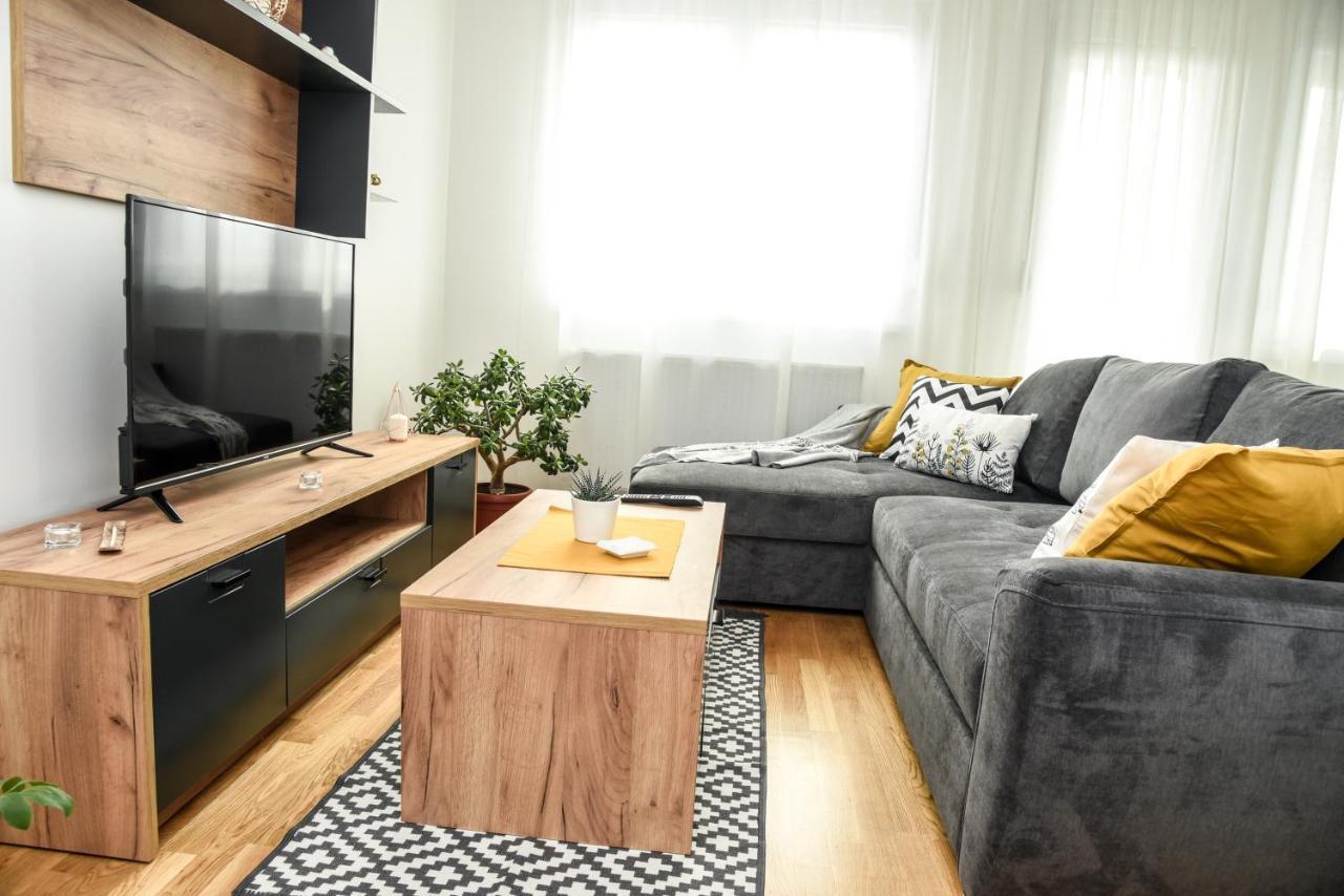 Suncokret Apartmani Loznica Dış mekan fotoğraf